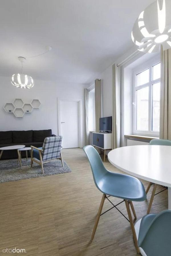 Stylowy 2-Pokojowy Apartament 5 Min. Od Rynku Βρότσλαβ Εξωτερικό φωτογραφία