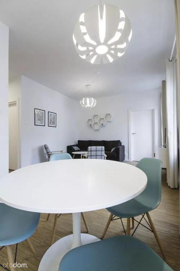 Stylowy 2-Pokojowy Apartament 5 Min. Od Rynku Βρότσλαβ Εξωτερικό φωτογραφία
