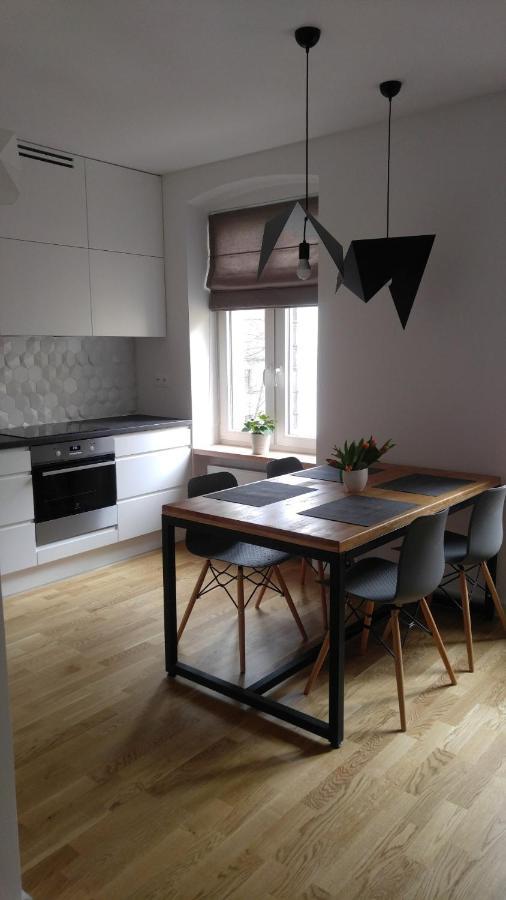 Stylowy 2-Pokojowy Apartament 5 Min. Od Rynku Βρότσλαβ Εξωτερικό φωτογραφία