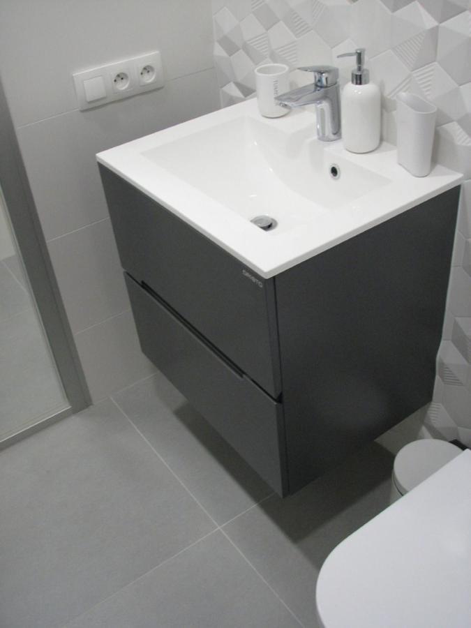Stylowy 2-Pokojowy Apartament 5 Min. Od Rynku Βρότσλαβ Εξωτερικό φωτογραφία