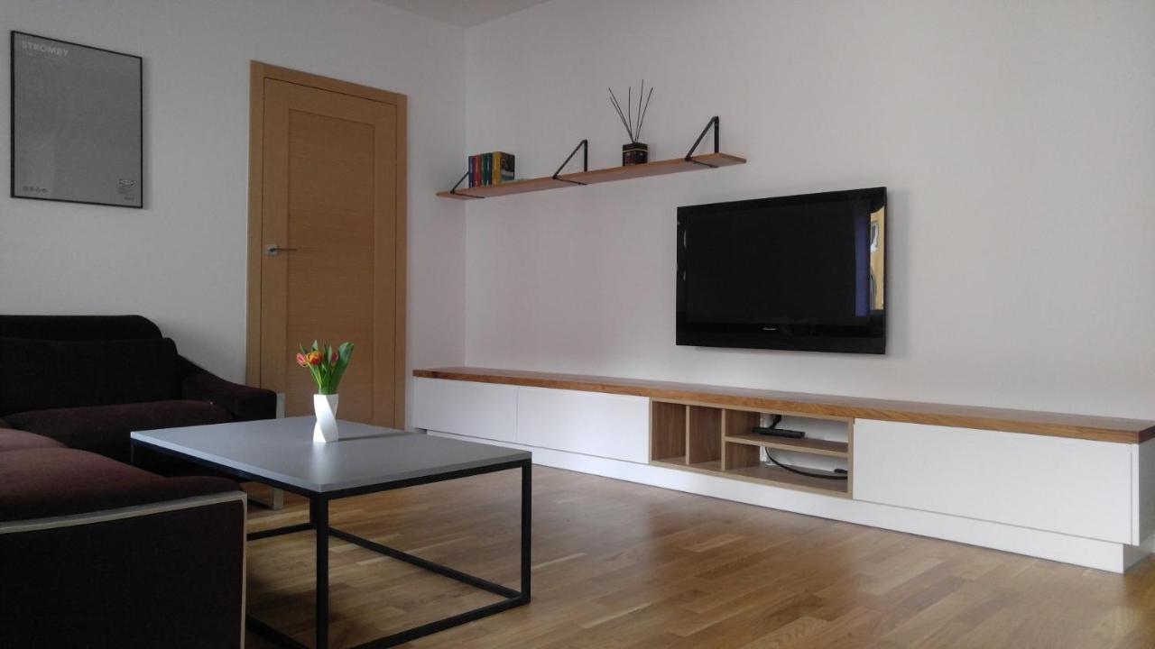 Stylowy 2-Pokojowy Apartament 5 Min. Od Rynku Βρότσλαβ Εξωτερικό φωτογραφία